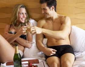 Bất ngờ 5 thói quen thường ngày có thể gây rối loạn cương dương